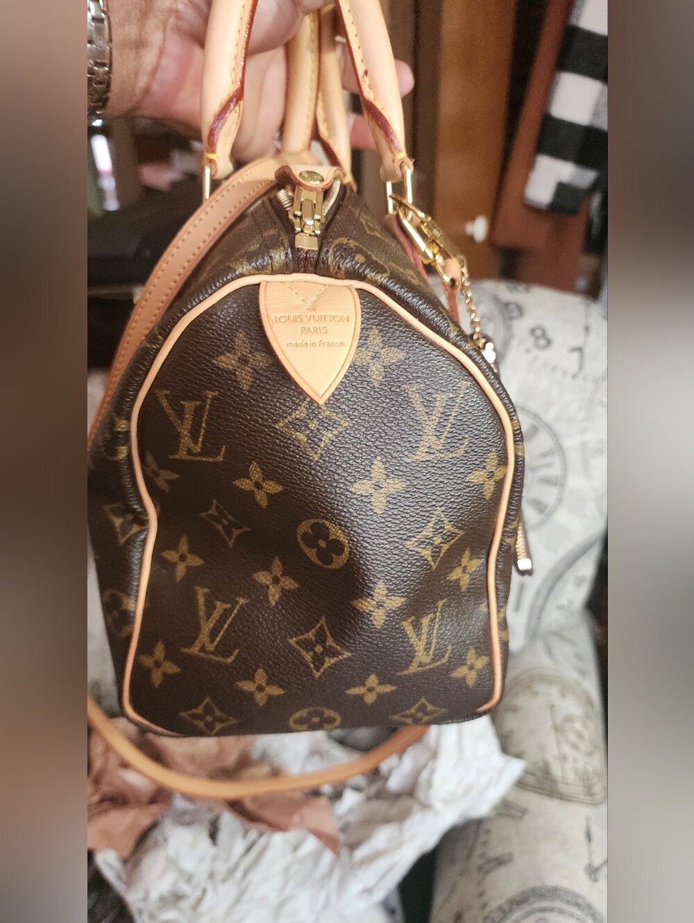 Louis Vuitton Monogram Speedy 25 with Coa And Dust Bag - Picture 3 of 6